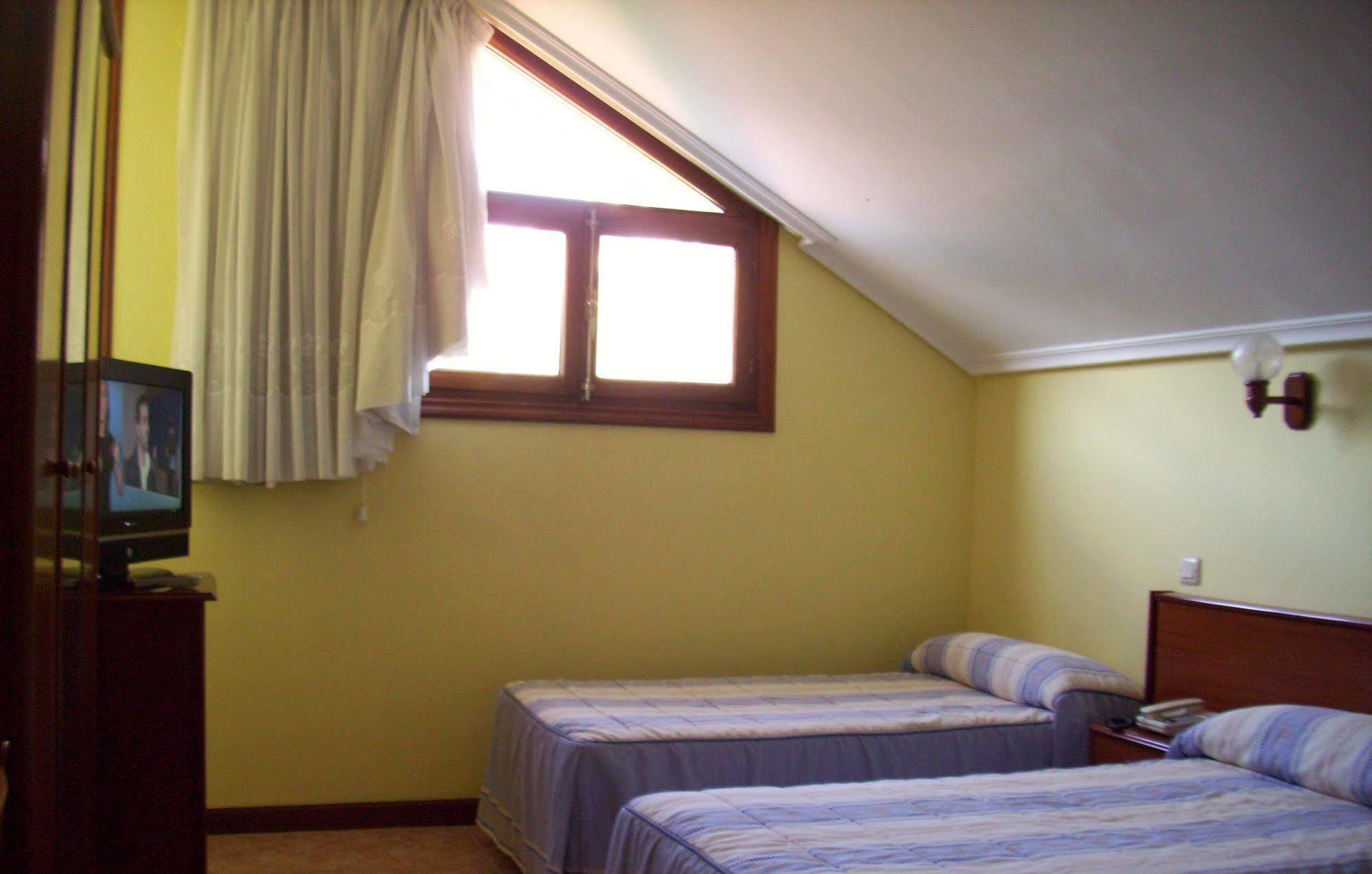 Hotel Noray San Vicente De La Barquera Luaran gambar